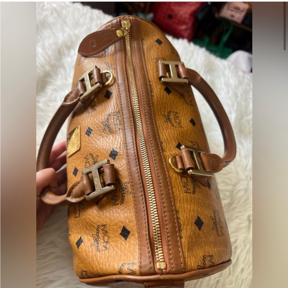 MCM COGNAC BOSTON BAG - Picture 7 of 14